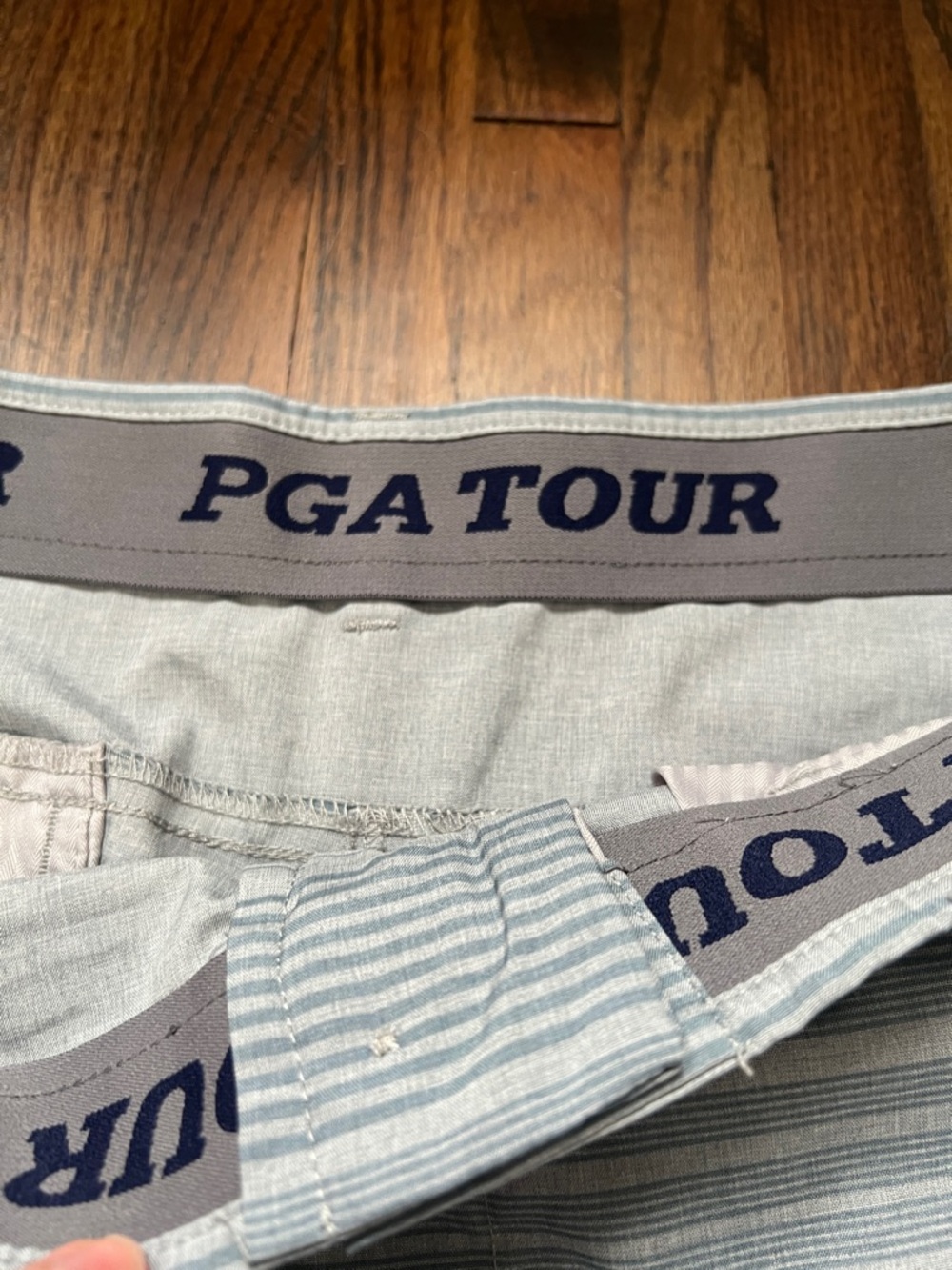 Men’s PGA Tour Golf Shorts 2 Pair Bundle Size 34 - Picture 14 of 15